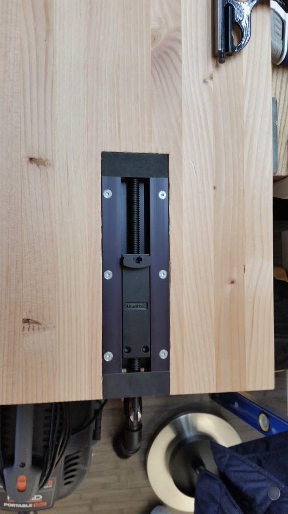 The lack of crisp corners will haunt me forever, or at least until I have to reflatten the board and recut the recess.